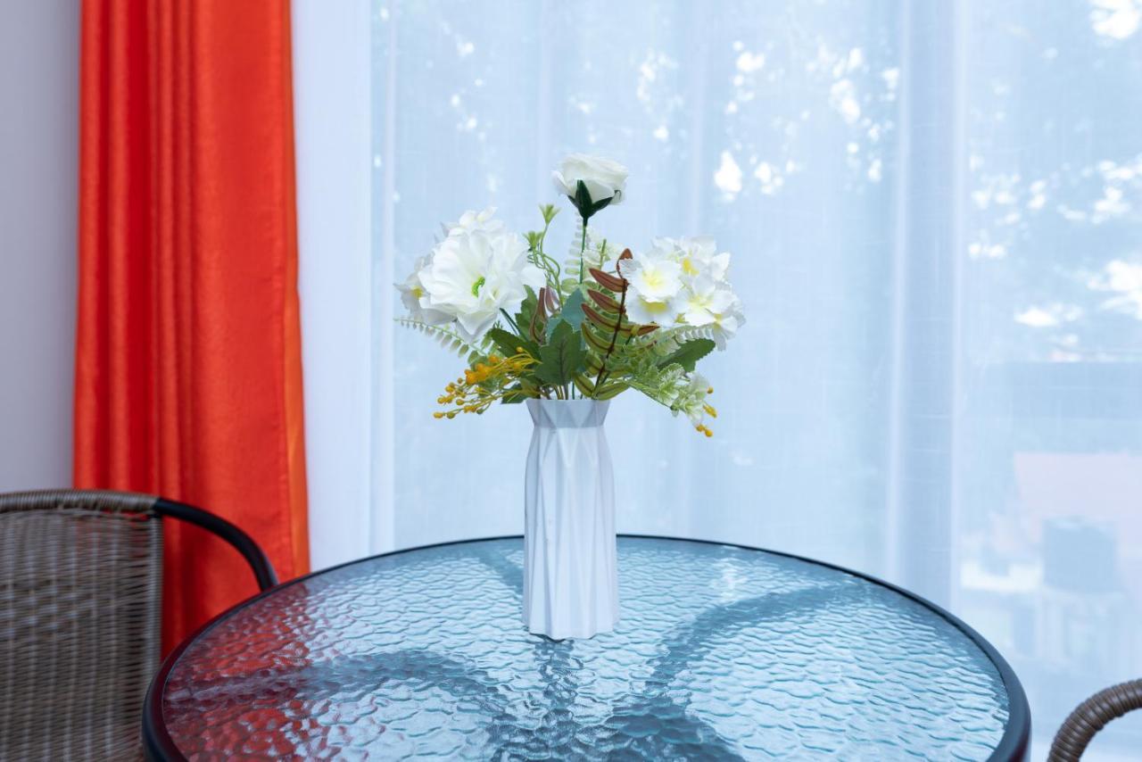 The Bliss - Lovely 1 Bedroom Apartment Located Near Trm Mall Nairobi Eksteriør billede